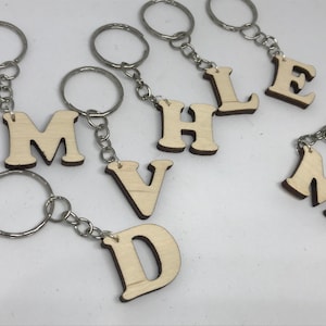 Llavero inicial A-Z, llavero de nombre, carta de madera, regalo personalizado, llavero personalizado, llavero con inicial, regalo BFF, accesorios de coche, regalo para