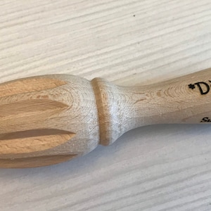 Wooden Squeezer,Citrus press,manual juicer,wooden juicer,kitchen decor,wedding accessories,Personalized juicer,kitchen juicer,Love juice