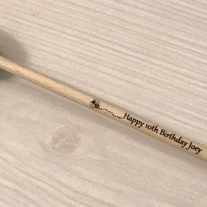 Honey bee spoon,Honey Spoon with symbol,Wooden Honey Stick,Honey Serving Spoon,Honeymoon gift,personalized spoon,bee spoon,Honey Dipper,Bee
