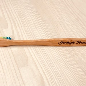1 stuk, tandenborstels, tooth Brush, gepersonaliseerde tandenborstel, zoon, dochter, gepersonaliseerde gift, houten gift, een gepersonaliseerde gift, houten tandenborstels, mijnheer