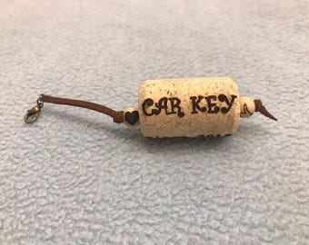 Wooden keychain,personalized keychain,mr&Mrs keychain,personalized gift,wedding personalized gift,custom keychain,home keychain,homeliness