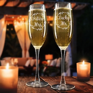 Set of 2 - Future Mr./Lucky Mrs. Toasting Flutes - Mr. and Mrs. Toasting Flutes - Wedding Toasting Flutes - Wedding Champagne Glasses