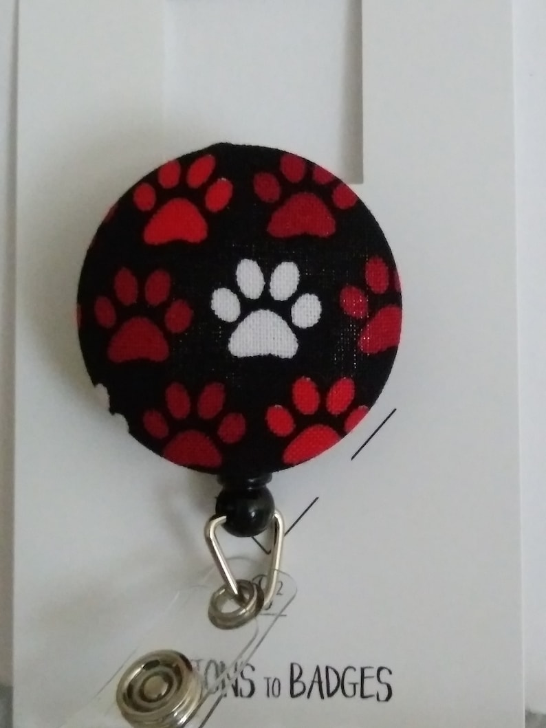 Paw prints badge holder