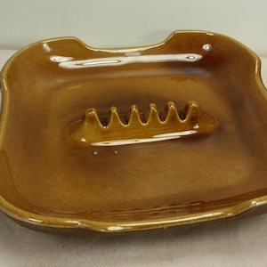 ASHTRAY CALIFORNIA CRAFT #800G Olive Green Glaze Cigars Cigarettes Tobacco Excellent Condition!