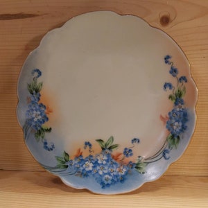 BAVARIA SCALLOPED BOWL Hand Painted 1940s 1950s Floral Excellent Condition!