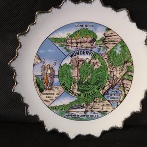 WISCONSIN DELLS SOUVENIR Plate Vintage and Hand-Signed 1981 Wonderful Wisconsin! Excellent Condition!