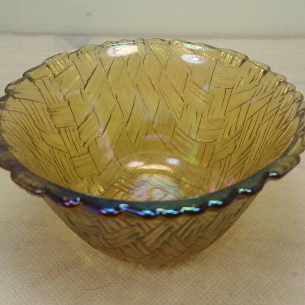 CARNIVAL GLASS BOWL Jeanette Glass Co Depression Glass Basket Weave Pattern Smaller Excellent Condition Iridescent Indiana Glass Co
