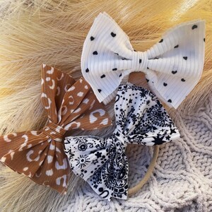 Flap bows