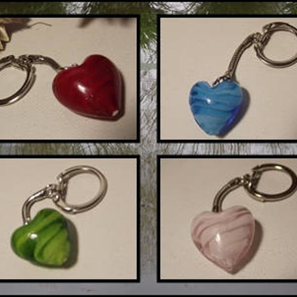 Porte clés Coeur Saint Valentin ou Galentin Amoureux et Amoureuses * Verre rouge bleu vert rose