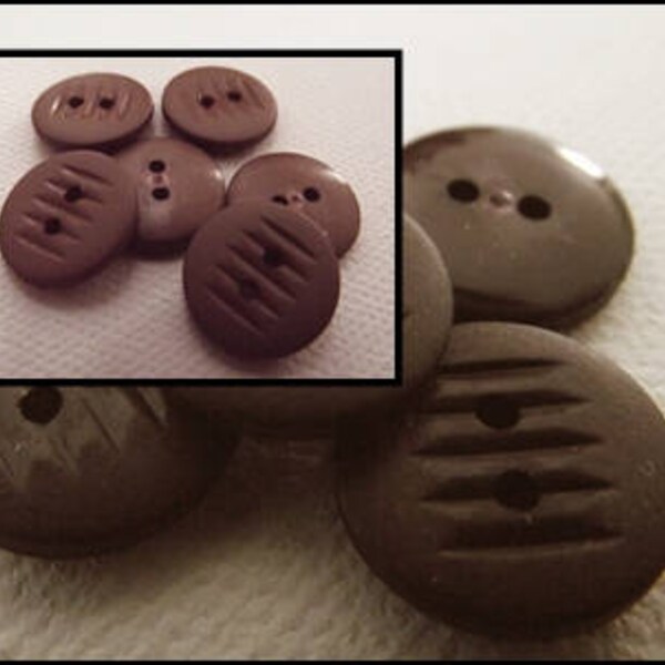 LOT 10 BOUTONS Marron ou brun  * 14 mm 2 trous 1,4 cm brown button mercerie 0,55 pouce