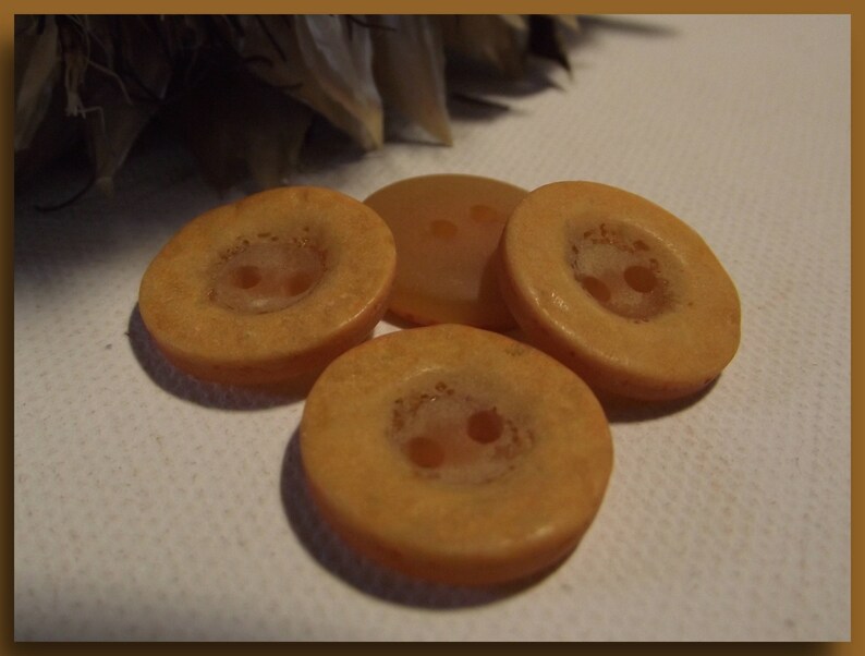 6 BOUTONS Orange Rouille ou Beige Texture rugueuse 18 mm 2 trous 1,8 cm image 3