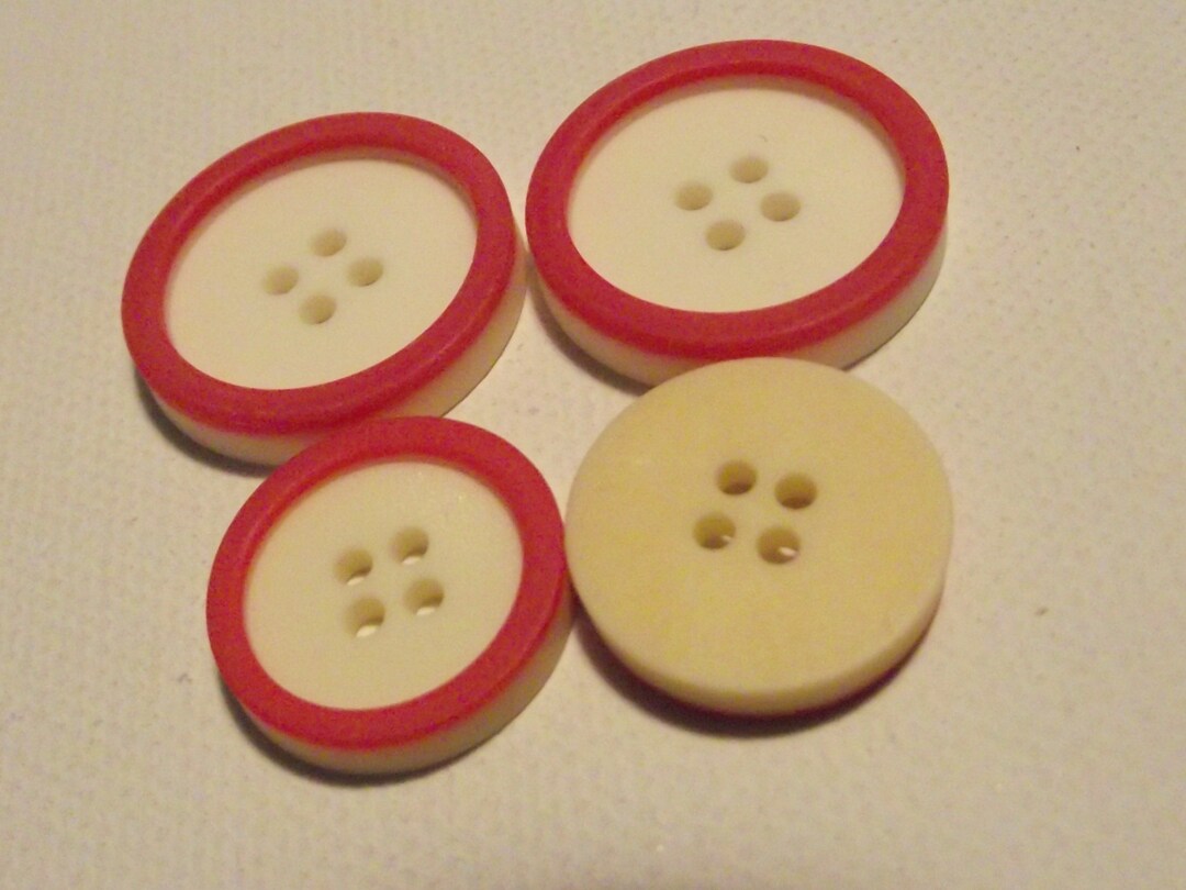 Toggle buttons white 20mm a set of 10