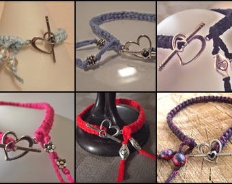 Bracelet Macrame Mixte  fermoir coeur couleurs au choix Bleu Noir Rose Rouge 18.5 à  20 cm homme femme