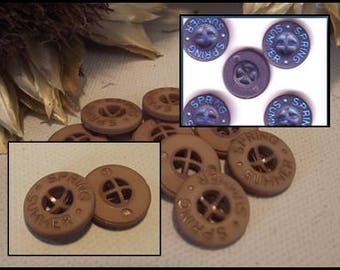 10 BOUTONS Bleu ou Beige marqué spring summer * 14 mm 4 trous 1,4 cm blue button mercerie 0,55 pouce