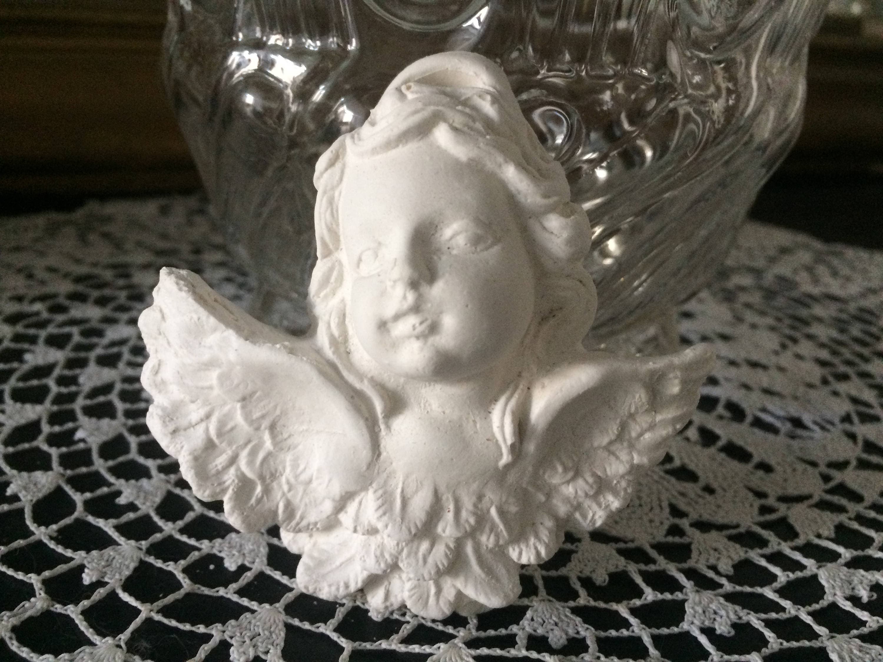 Ange Décoratif, Orné de Ruban Noir