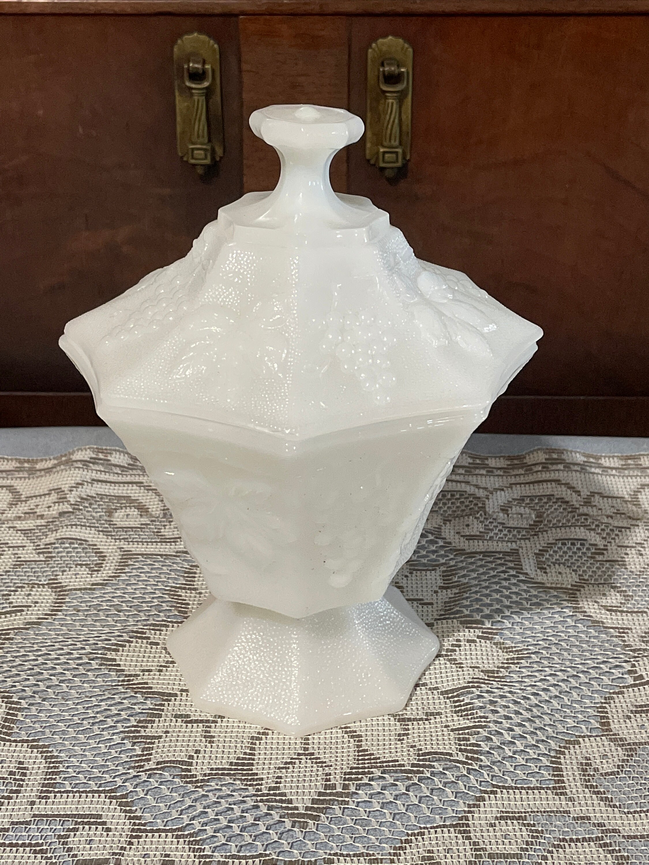 Milk glass candy dish deals