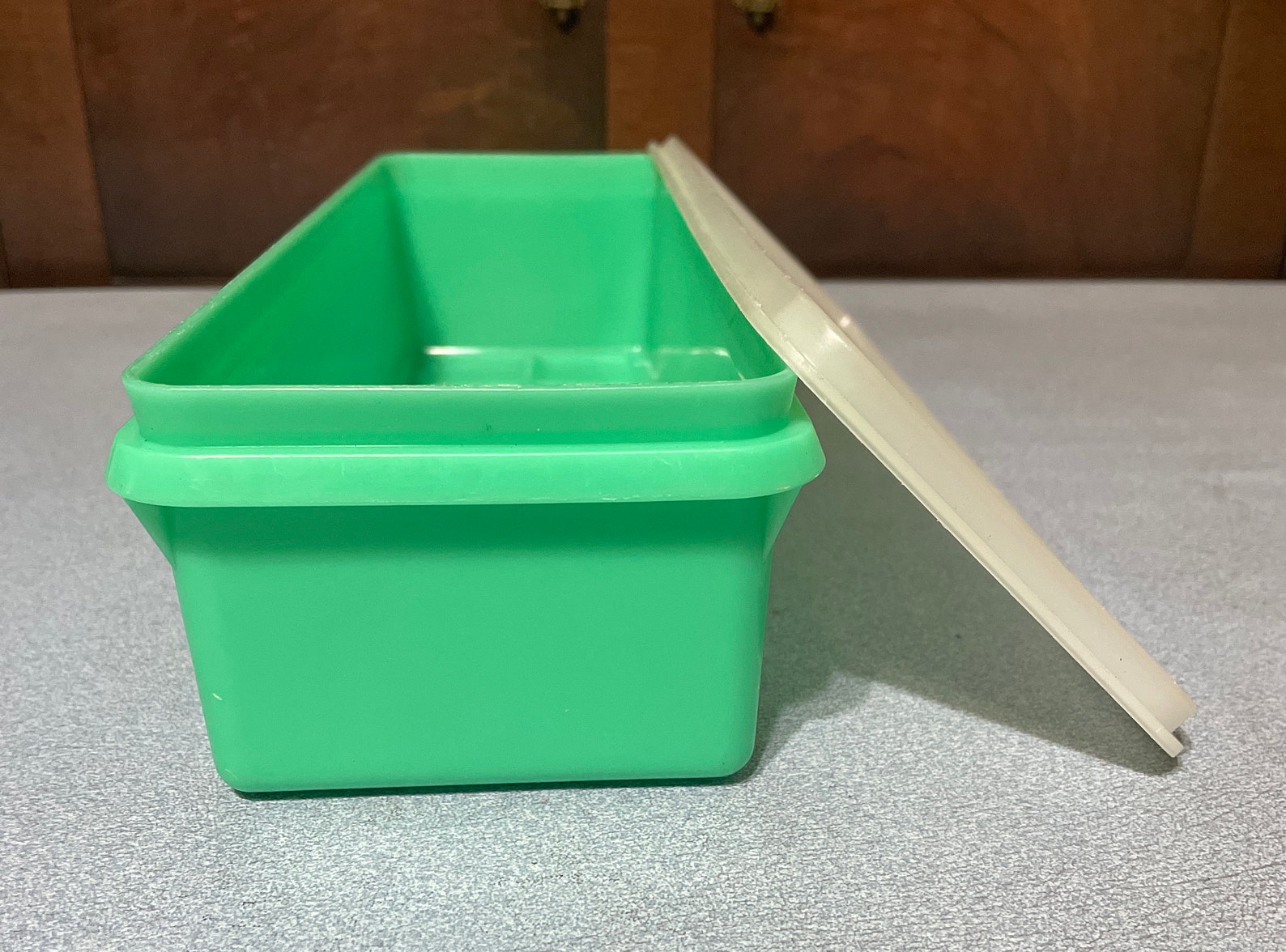 Vintage Tupperware Celery Keeper Pre Owned Etsy