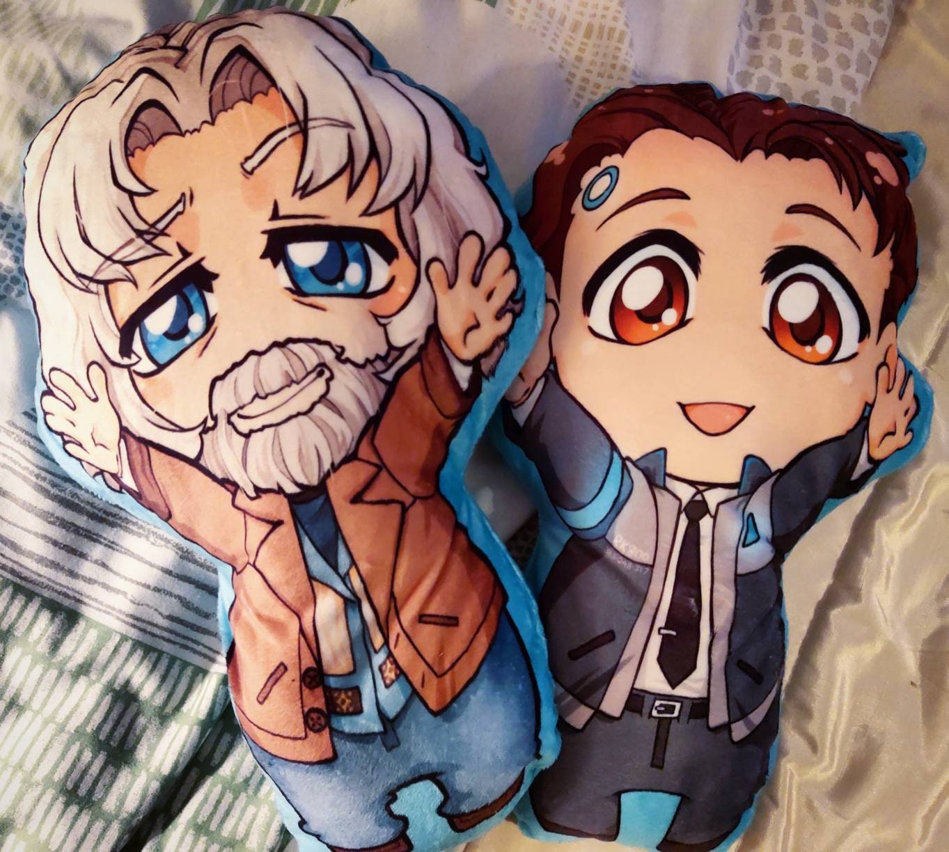 Connor and Hank 45cm Cuddle Pillow Detroit Become Human RK800