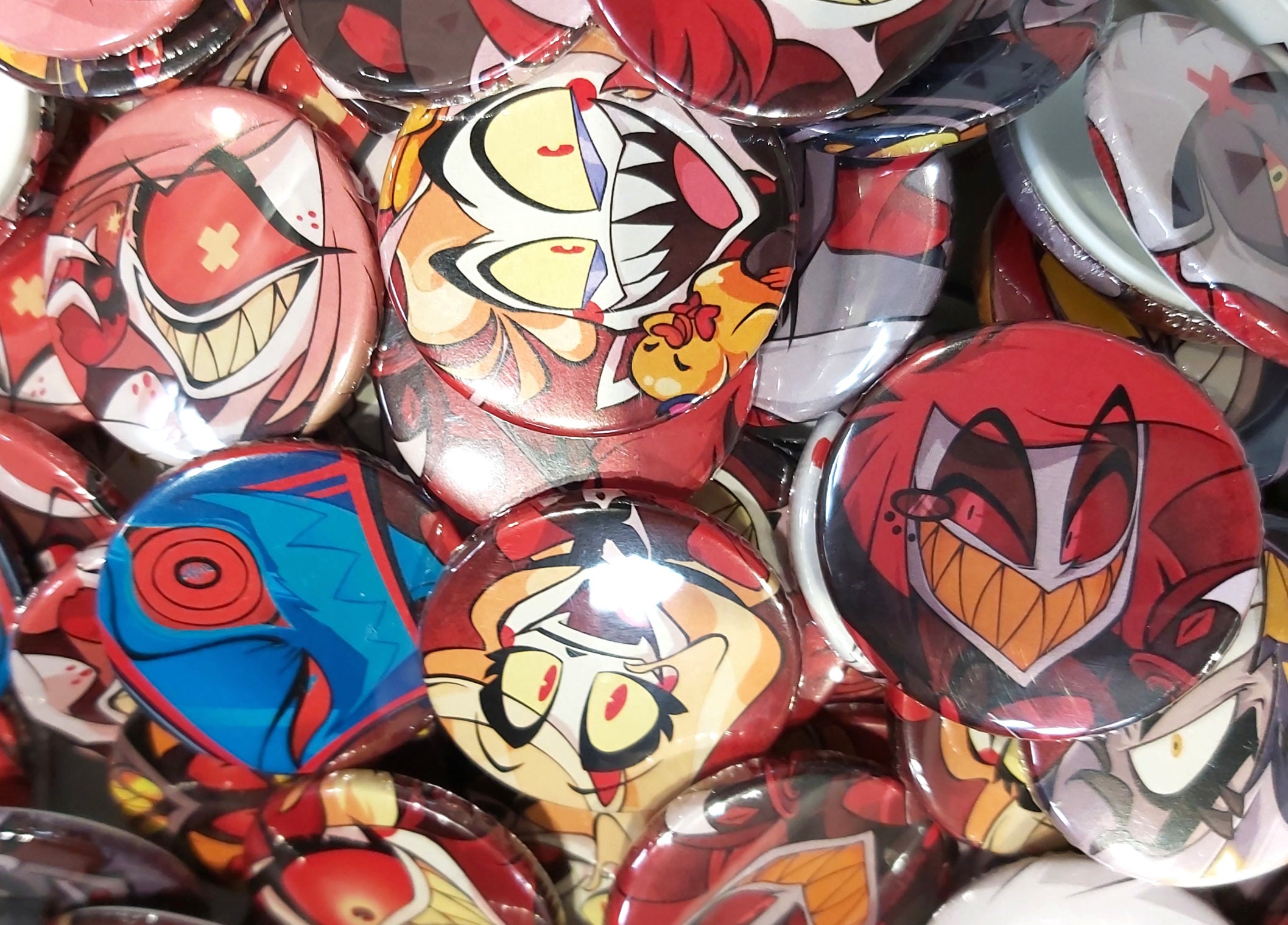 HAZBIN HOTEL 38mm Pinback Badges - Etsy