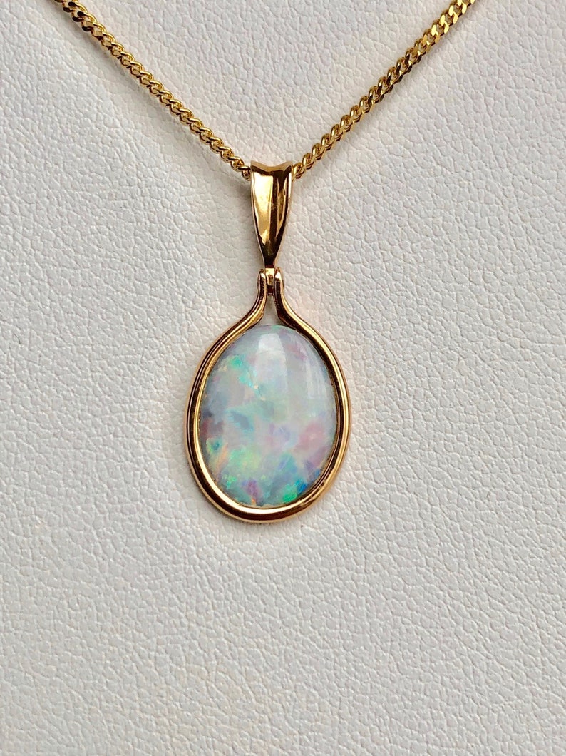 Anniversary Gift Mother/'s Day Gift Oval Opal Pendant Graduation Gift Opal Pendant set in 14K Gold