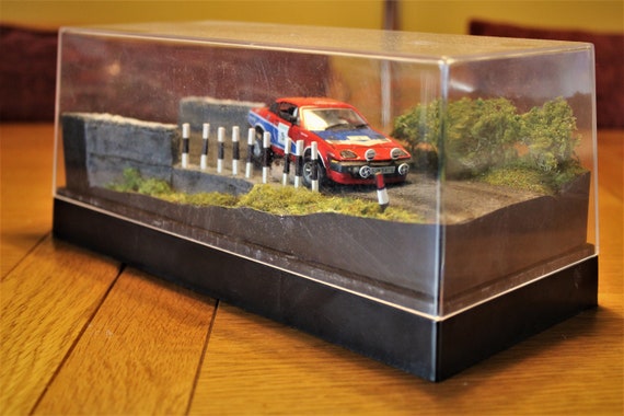 Rally Diorama Triumph TR7 V8 Isle of Man 1/43 Scale 