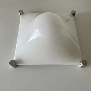 White Plexiglass Bubble Design Small Size Wall or Ceiling Lamp by Elio Martinelli, 1960s Italy