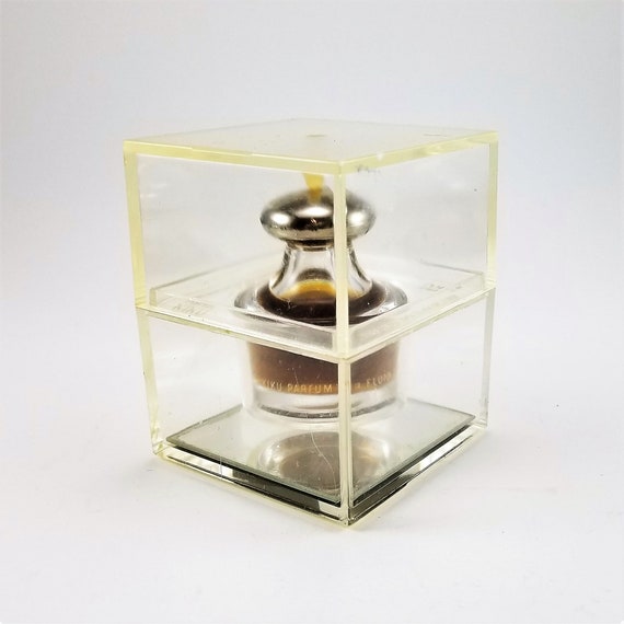 Kiku perfume by faberge sale