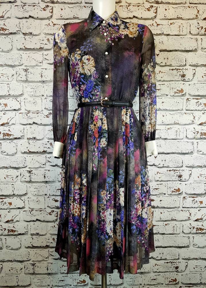 Image of Fab Floral Dress, Size