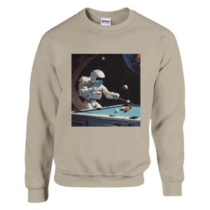 Sudadera unisex de cuello redondo, diseño de astronauta, inspirada en el espacio, temática de piscina, sudadera del General Z, regalo para amantes del espacio, regalo para fashionistas.