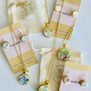 Custom order /personalized jewelry/made from your china/ jewelry/heirloom jewelry/ made to order/ broken plate jewelry/Mothers day gift