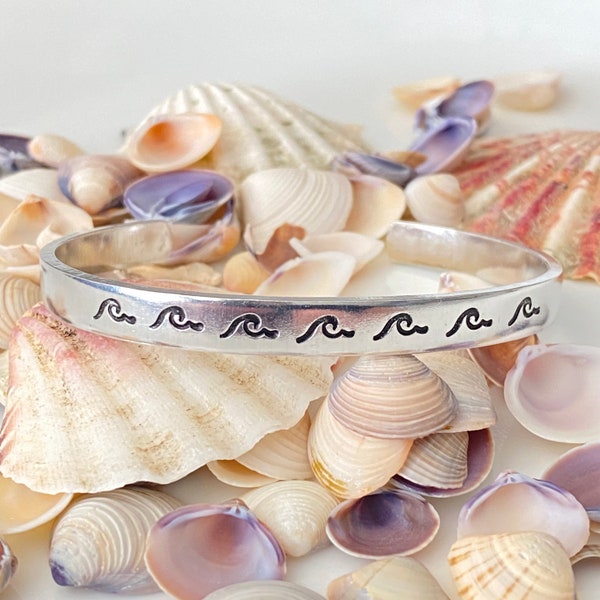 Waves Bracelet, Beach Vacation Keepsake, Girl’s Group Getaway Trip, Summer in Cabo Cancun Hawaii Maui Bahamas Miami Bachelorette Party