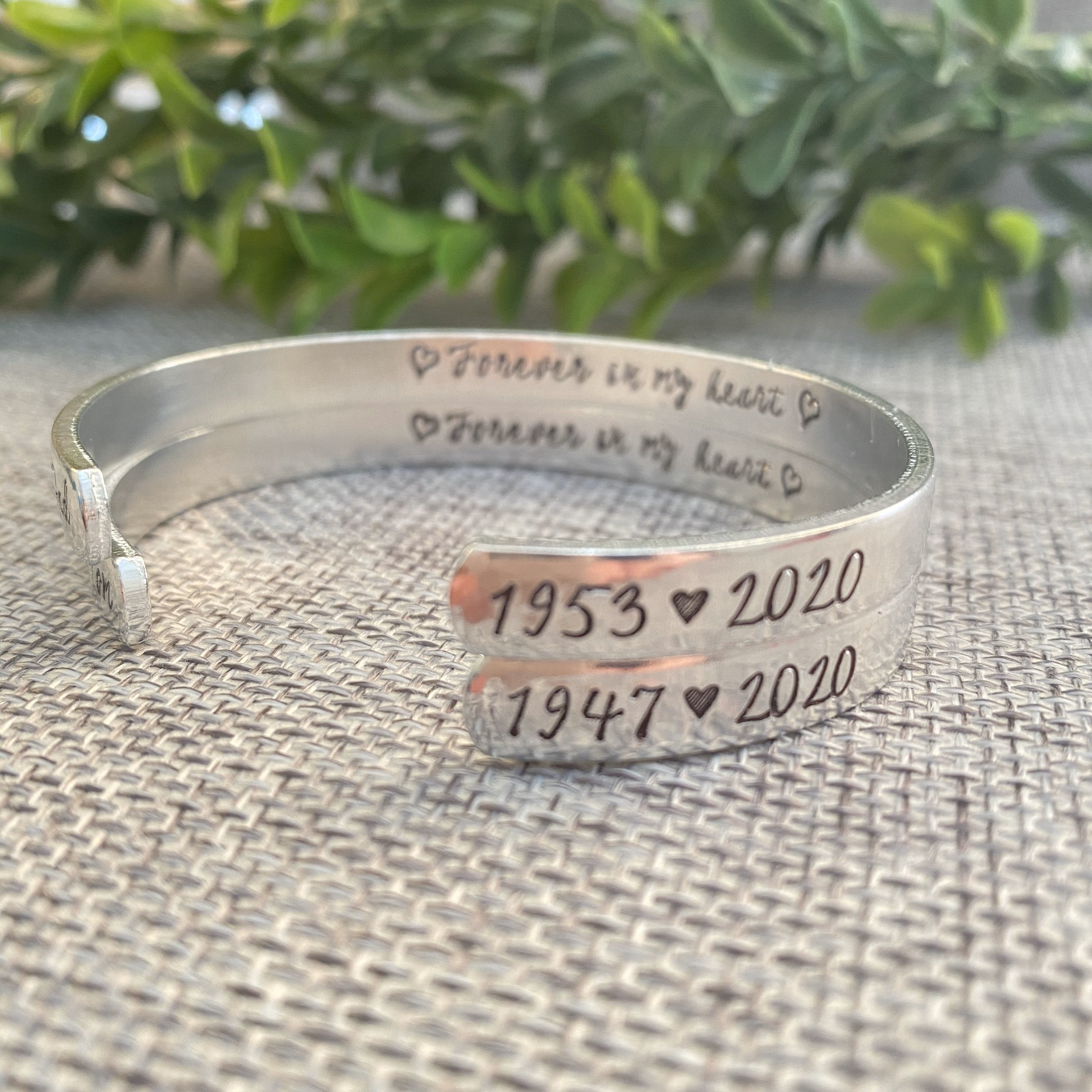 Gift for Loss of Parent, Loss of Mother Sympathy Gift, Loss of Father Condolences, Memorial Keepsake Jewelry Bracelet, Personalized Sympathy