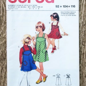 Revista Patrons pour enfants N°9 Mode printemps-été, 32 patrons de couture  enfant Avec tutoriels vidéo Fille Garçon Tailles de 1 à 12 ans Instructions  de couture en anglais. : : Livres