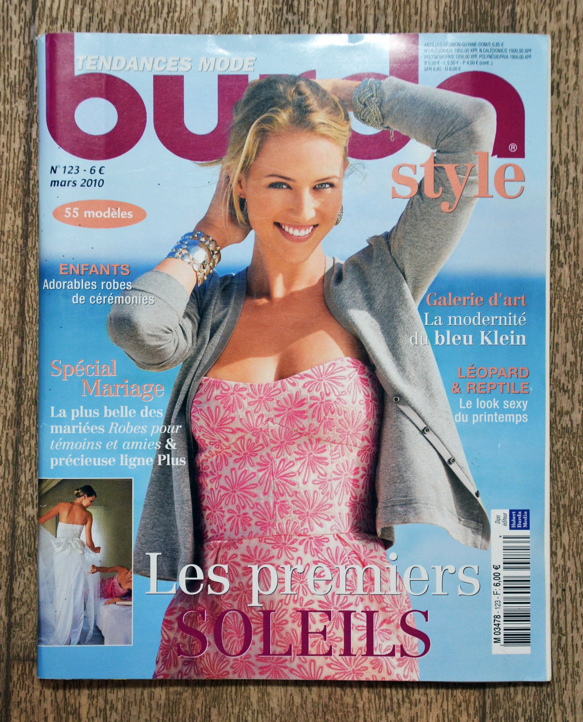 Burda Magazine March 2010 (123), sewing pattern, Burda pattern, sewing magazine, sewing instructions, dress pattern, large sizes