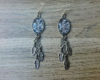 earrings and black and silver marbled cabochon