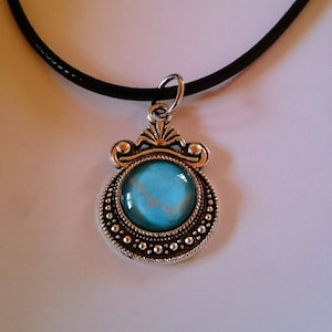 vielli silver metal pendant and azure blue glass cabochon