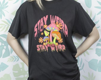 Mushroom shirt for Women Men t shirt tshirt for Teens Retro 70s 60s Trippy Hippie Indie Edgy 1970s Graphic Design Unisex shirt
