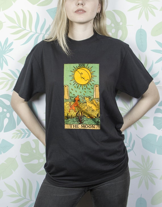 The Moon Tarot Card Xviii T-Shirt (Vintage Design) The Moon Tarot Card Xviii T-Shirt (Vintage Design)