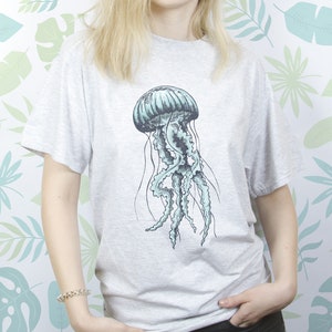 Jellyfish shirt for Women Men Girl t shirt tshirt Nature Animal Graphic tee shirt Under the Sea Ocean Guy Lady Cute Unisex shirt Gift idea