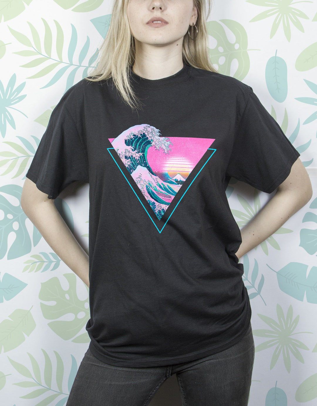 Tシャツ・カットソー Luxury Street Wear washed vintage tee lovely girl unisexual il_1080xN.2492103490_42y9.jpg