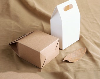 White Kraft Paper Boxes With Handle Wedding Party Favor Birthday Baby Shower Christening Gift Boxes Hand Made Product Packing Cake Boxes