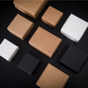 Witte Kraft Zwart Navy Rood Paars Papier Dozen, Wedding Party Favor Box, Verjaardag Doop Doop Gift Box, Hand Made product Pack Box