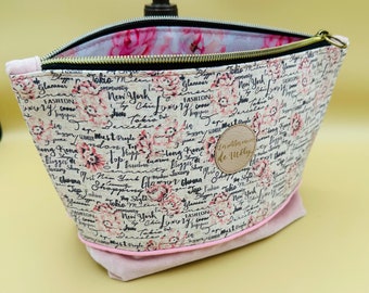 Toiletry bag - make-up pouch in cork and light pink velvet.