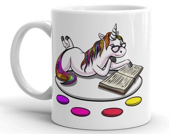 Taza de lectura de libros de unicornio - Taza de café con libros - Taza de café con un maíz mágico - Taza de lector - Taza de bibliotecario - Taza de estudiante - Taza de unicornio para niñas