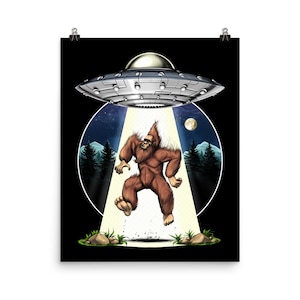 Bigfoot Poster, Alien Abduction UFO Poster, Bigfoot Art Print, Cryptozoology Poster, Cryptids Room Decor, Bigfoot Wall Decor, Bigfoot Gifts