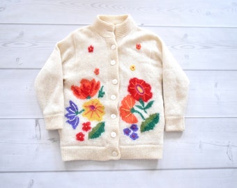 Bibo One Size oversize up to XL womens wool mohair embroidered long sweater cardigan coat with lining pockets flower floral beige very soft