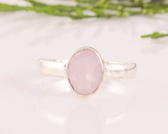 Rose Quartz Ring,Pink Chalcedony Ring,92.5 Sterling Silver Ring,Manmade Ring,Pink Gemstone Ring,Stacking Ring,Dainty Ring,Gift For Her