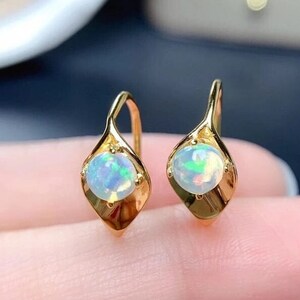 Natural Opal Earrings, Silver Earrings, Opal Leaf Earrings, Studs Earrings, Silver Studs Earrings, Opal Gemstone Earrings, Charm Earrings,