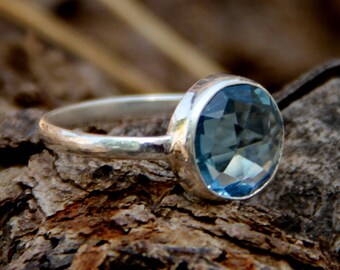 On Sale-Blue Topaz Quartz Ring,Blue Topaz Ring,Bezel Ring,Silver Ring,Blue Quartz Ring,Gift For Her
