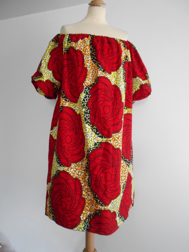 T4042 shoulders bare wax short sleeve dress.